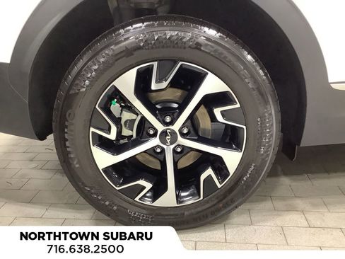 Used 2025 Kia Sportage EX w/ Premium Package image 25