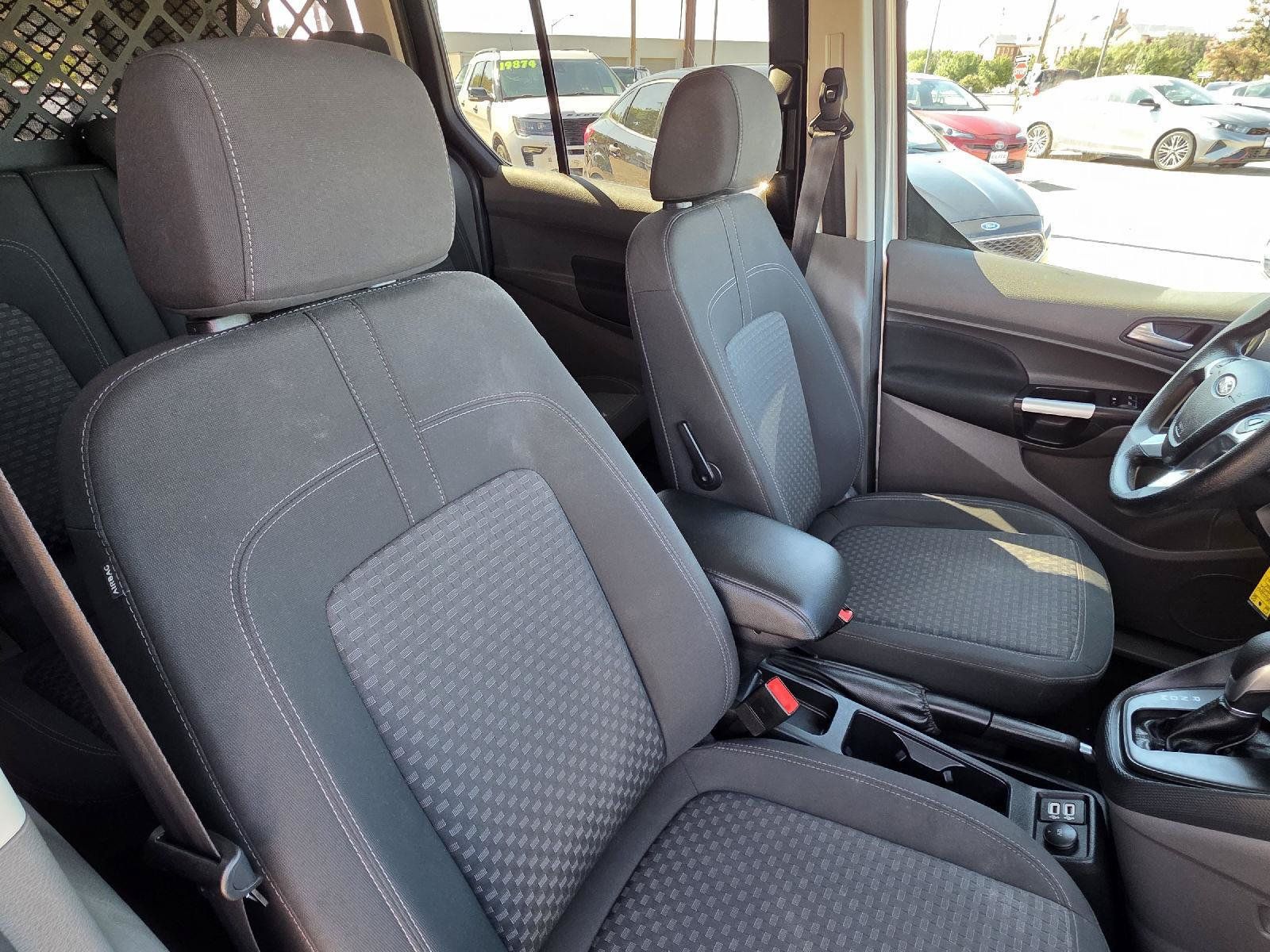 Used 2022 Ford Transit Connect XLT FWD image 23