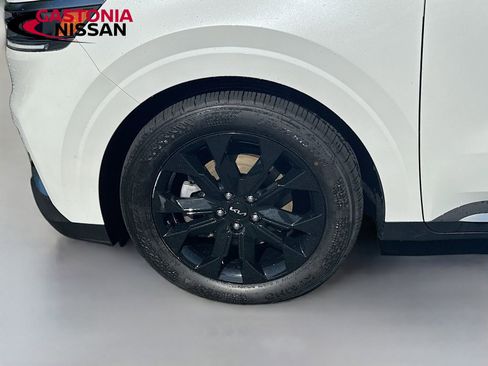Used 2024 Kia Carnival SX FWD image 42