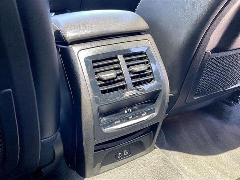 Used 2023 BMW X3 xDrive30i w/ M Sport Package AWD/4WD image 29