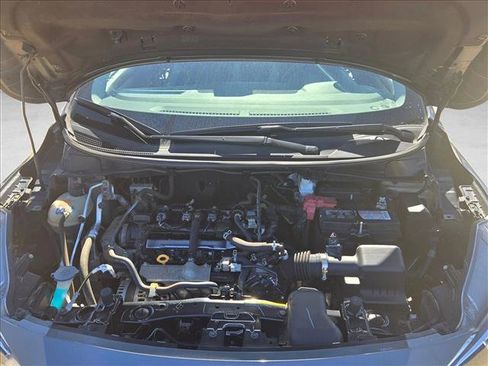 Used 2022 Nissan Versa SV image 21