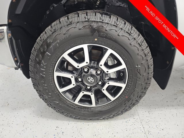 Used 2018 Toyota Tundra SR5 w/ TRD Off Road Package AWD/4WD image 9
