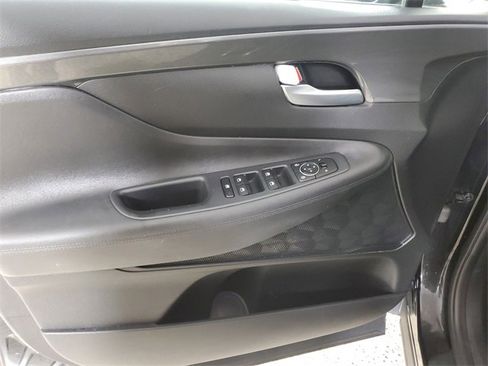 Used 2022 Hyundai Santa Fe SE image 18