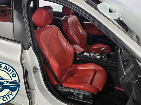 Used 2016 BMW 328i Gran Turismo xDrive image 38