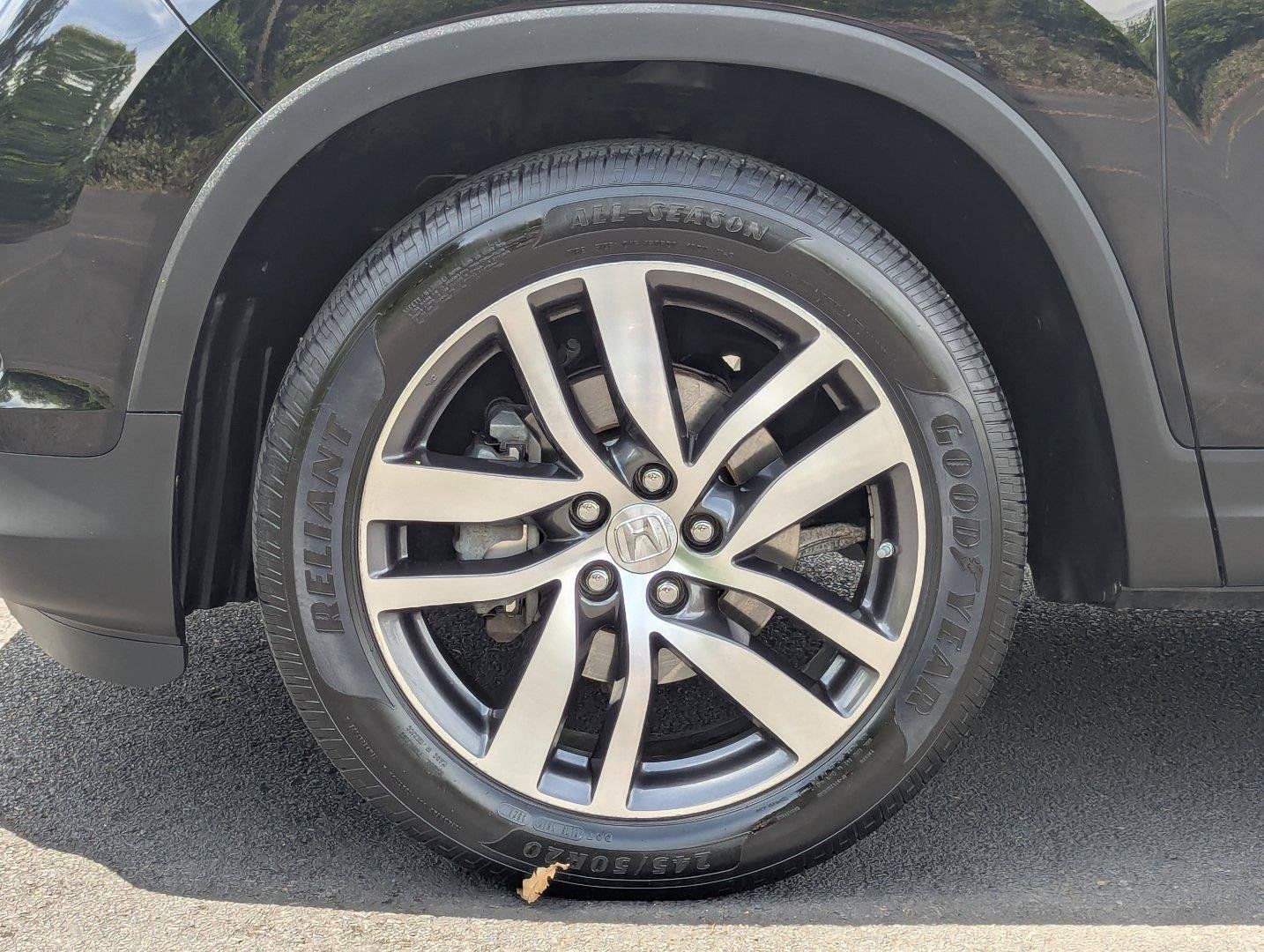Used 2016 Honda Pilot Touring image 44