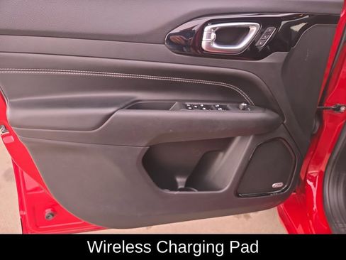 Certified 2023 Jeep Compass High Altitude w/ Driver Assist Group I image 11