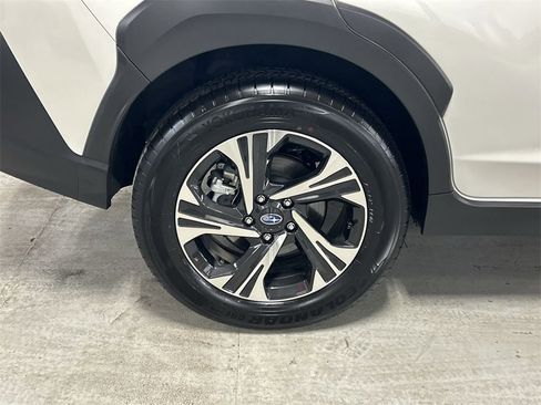 Certified 2025 Subaru Crosstrek 2.0i Premium image 12