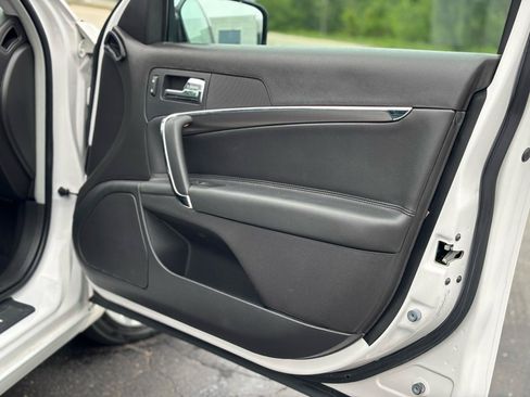 Used 2010 Lincoln MKZ FWD image 42