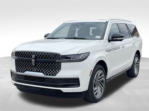 New 2026 Lincoln Navigator Reserve AWD/4WD image 1