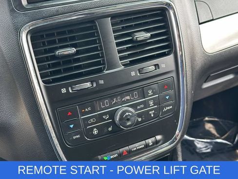 Used 2018 Dodge Grand Caravan GT FWD image 6