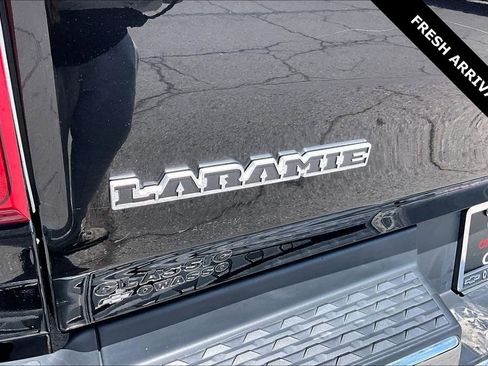 Used 2019 RAM 1500 Laramie AWD/4WD image 25