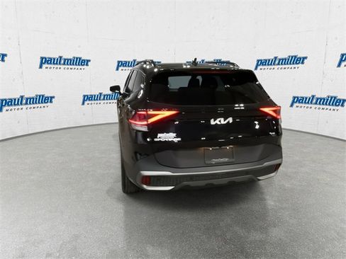 Used 2023 Kia Sportage X-Line w/ X-Line Premium Package image 9