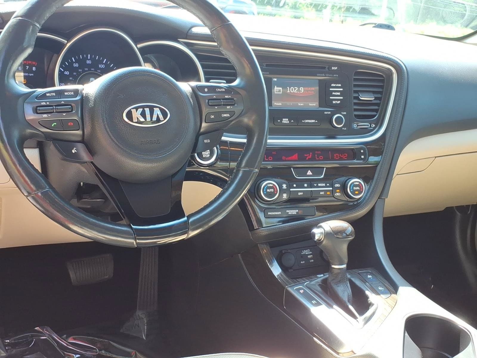 Used 2015 Kia Optima EX w/ EX Premium Package FWD image 11