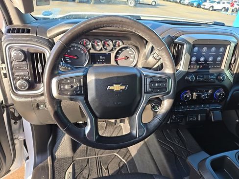 Used 2019 Chevrolet Silverado 1500 LT w/ Texas Edition image 46
