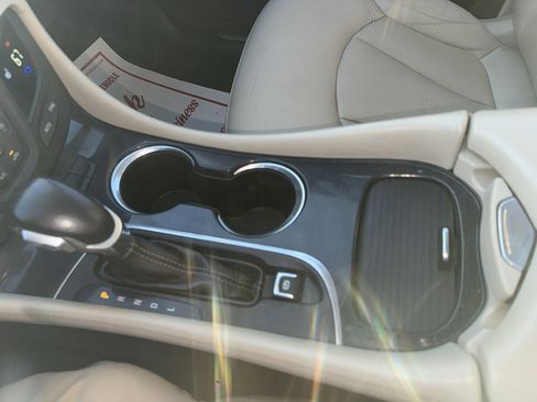 Used 2017 Buick Envision Essence image 17