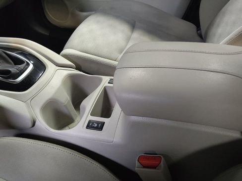 Used 2020 Nissan Rogue Sport SV w/ All-Weather Package FWD image 26