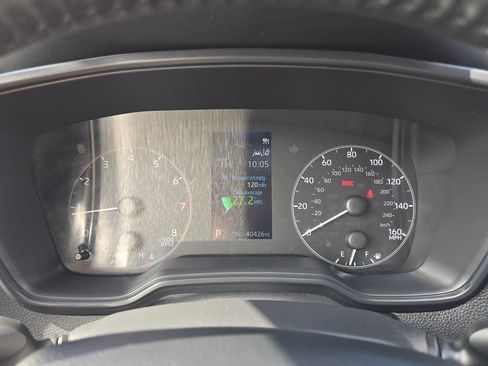 Used 2023 Toyota Corolla SE w/ SE Premium Package FWD image 24