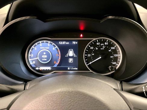 New 2025 Nissan Versa SV w/ Trunk Package image 42