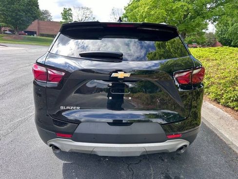 Used 2021 Chevrolet Blazer LT FWD image 4