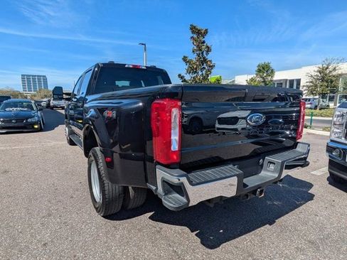 Used 2024 Ford F350 XLT image 5