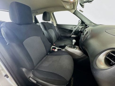 Used 2016 Nissan Juke S FWD image 28