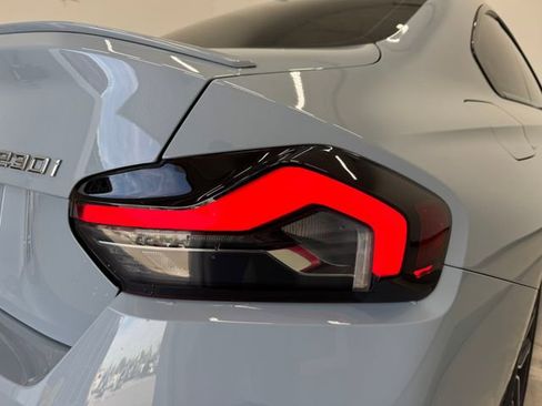 Used 2024 BMW 230i Coupe w/ Premium Package image 31