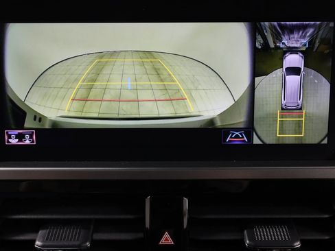 Used 2023 Lexus GX 460 Luxury w/ Sport Design Package image 7