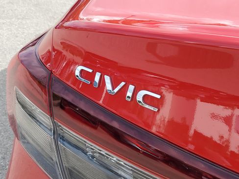 Certified 2025 Honda Civic Sport Touring image 12