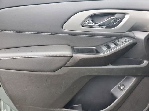 Certified 2023 Chevrolet Traverse LT image 17