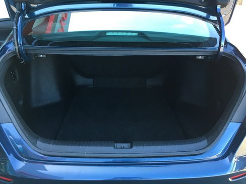 Used 2023 Honda Accord EX image 30