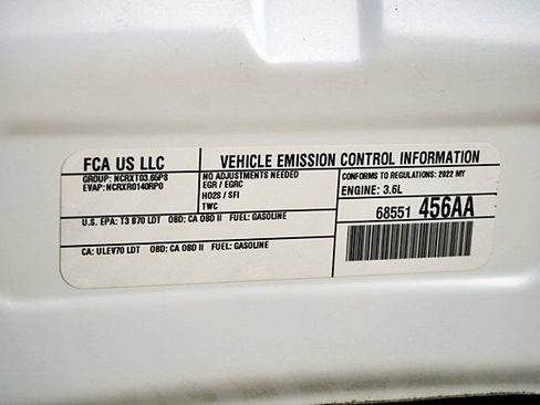 Used 2022 Chrysler Voyager LX image 42