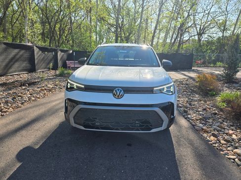 New 2026 Volkswagen Taos S FWD image 8