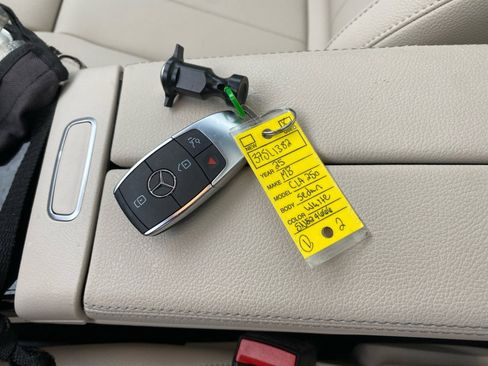 Certified 2025 Mercedes-Benz CLA 250 4MATIC image 34