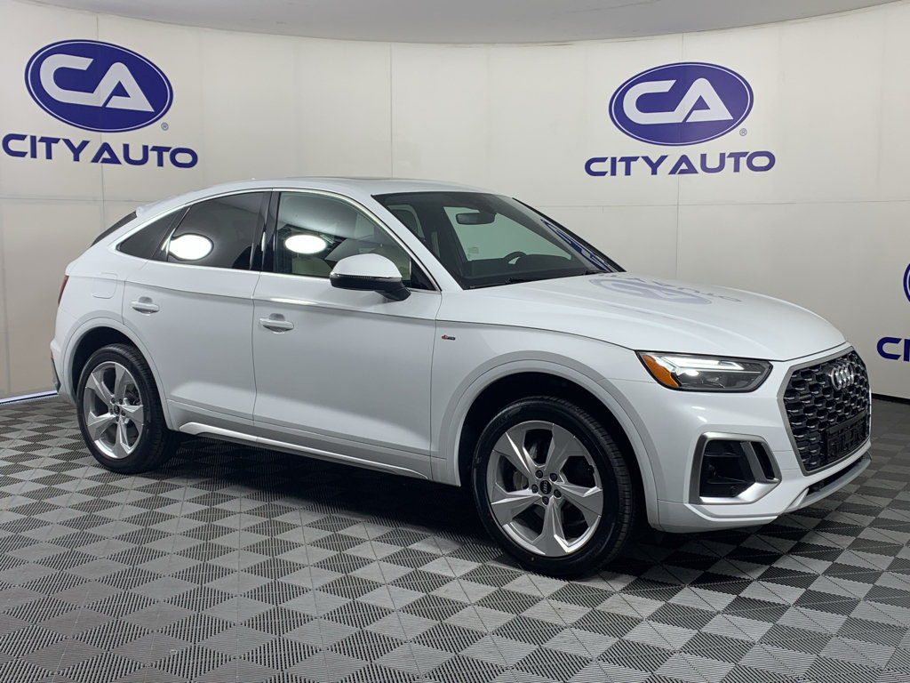 Used 2024 Audi Q5 2.0T Premium Plus w/ Premium Plus Package AWD/4WD image 1