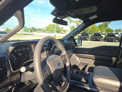Used 2023 Ford F150 XL w/ STX Appearance Package RWD image 5