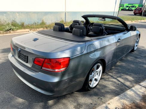 Used 2010 BMW 328i Convertible image 10