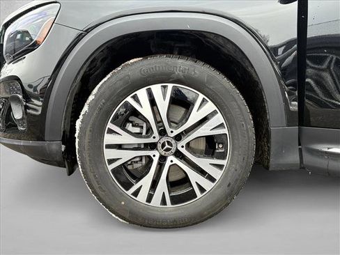 Certified 2026 Mercedes-Benz GLB 250 4MATIC image 9