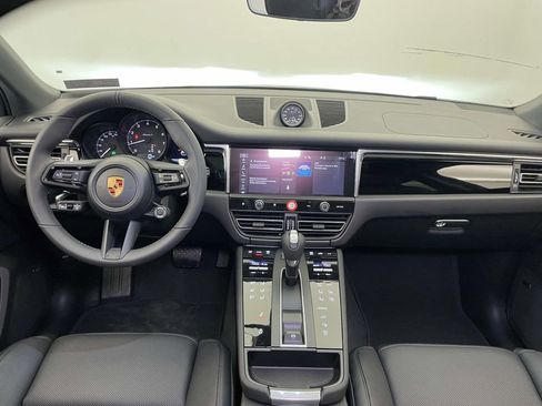 New 2026 Porsche Macan Turbo image 26