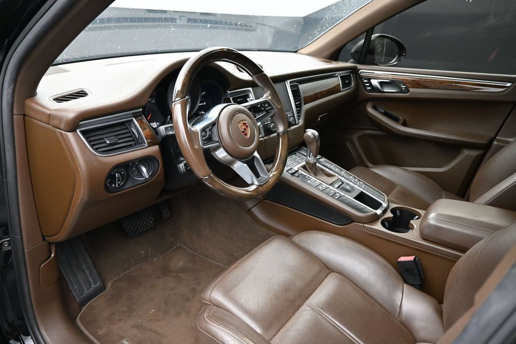 Used 2018 Porsche Macan S AWD/4WD image 13
