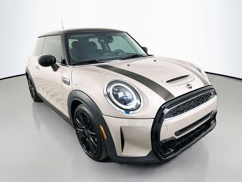 Certified 2024 MINI Cooper S image 3