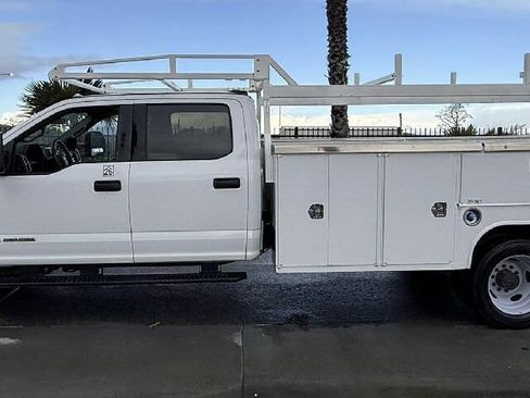 Used 2021 Ford F550 4x4 Crew Cab Super Duty image 2