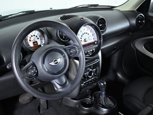 Used 2014 MINI Cooper Paceman FWD image 11