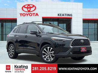 Certified 2024 Toyota Corolla Cross XLE video 1