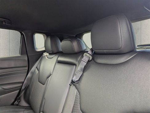 New 2026 Jeep Compass Latitude image 7