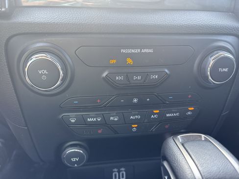 Used 2020 Ford Ranger Lariat w/ Technology Package image 28