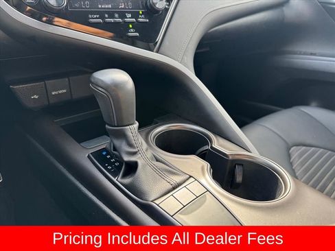 Used 2023 Toyota Camry SE FWD image 21