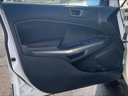 Used 2020 Ford EcoSport SE w/ SE Convenience Package image 23