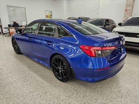 Used 2024 Honda Civic Sport image 6