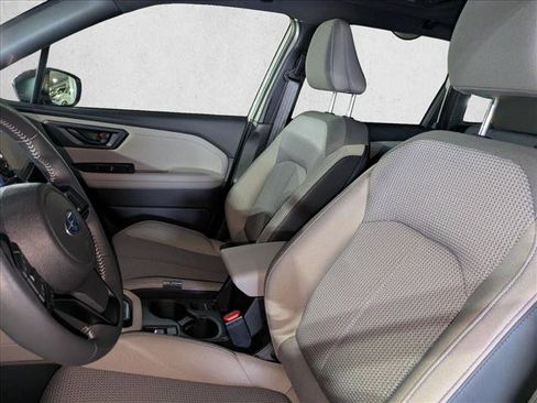 Used 2025 Subaru Forester Premium w/ Convenience Package #1 AWD/4WD image 18