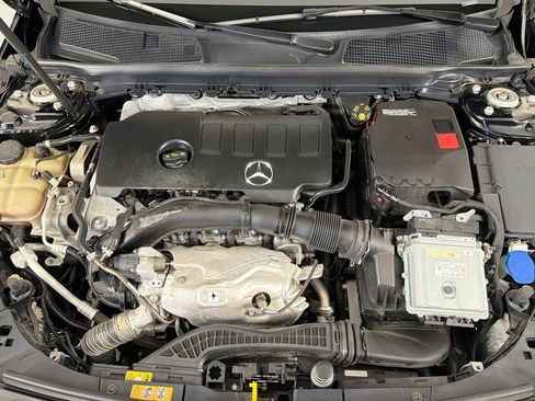 Certified 2020 Mercedes-Benz CLA 250 image 11